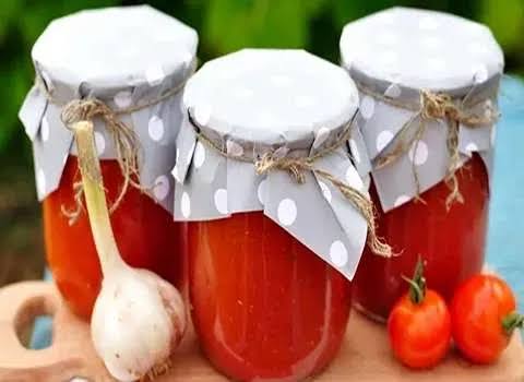 رب گوجه فرنگی عمده فروشی با بسته بندی متنوع برای سفارش‌های حجمی
